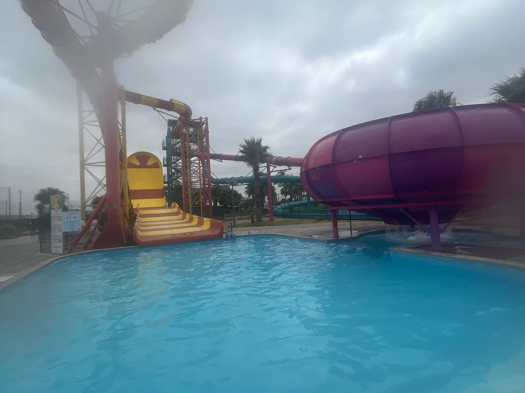 Waves Aquapark-Kenitra必去景点