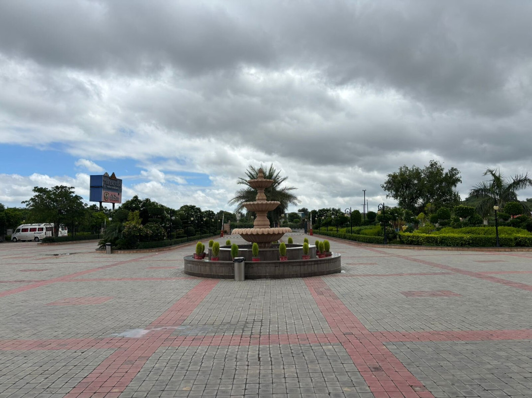 The Lal Vilas Hotels & Resorts主图