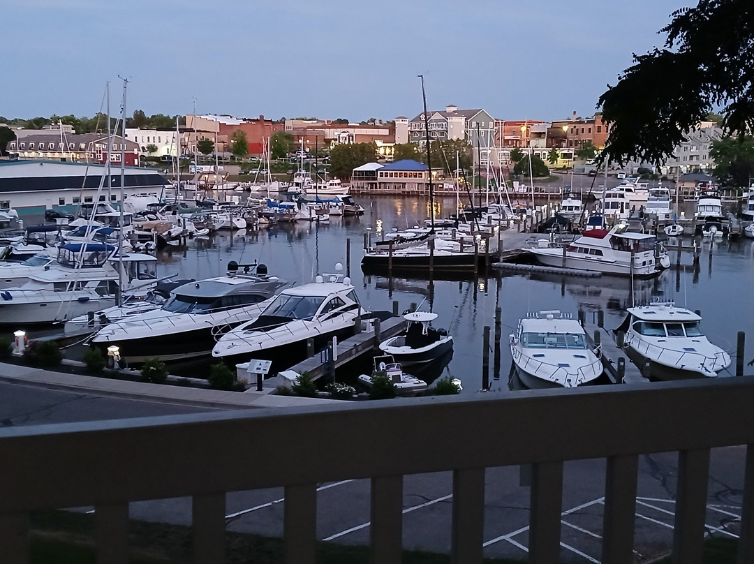 Carriage House at the Harbor主图