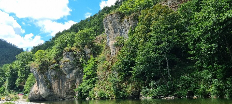 Locanoë Sainte Enimie-Sainte-Enimie必去景点