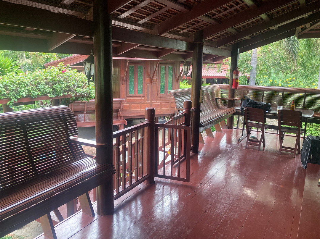 阿雅德哈拉村酒店主图