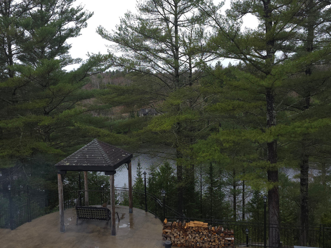 Auberge sur la Falaise主图