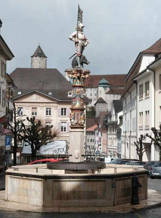 Fontaine Du Suisse, du Bannetier ou du Banneret-Porrentruy必去景点