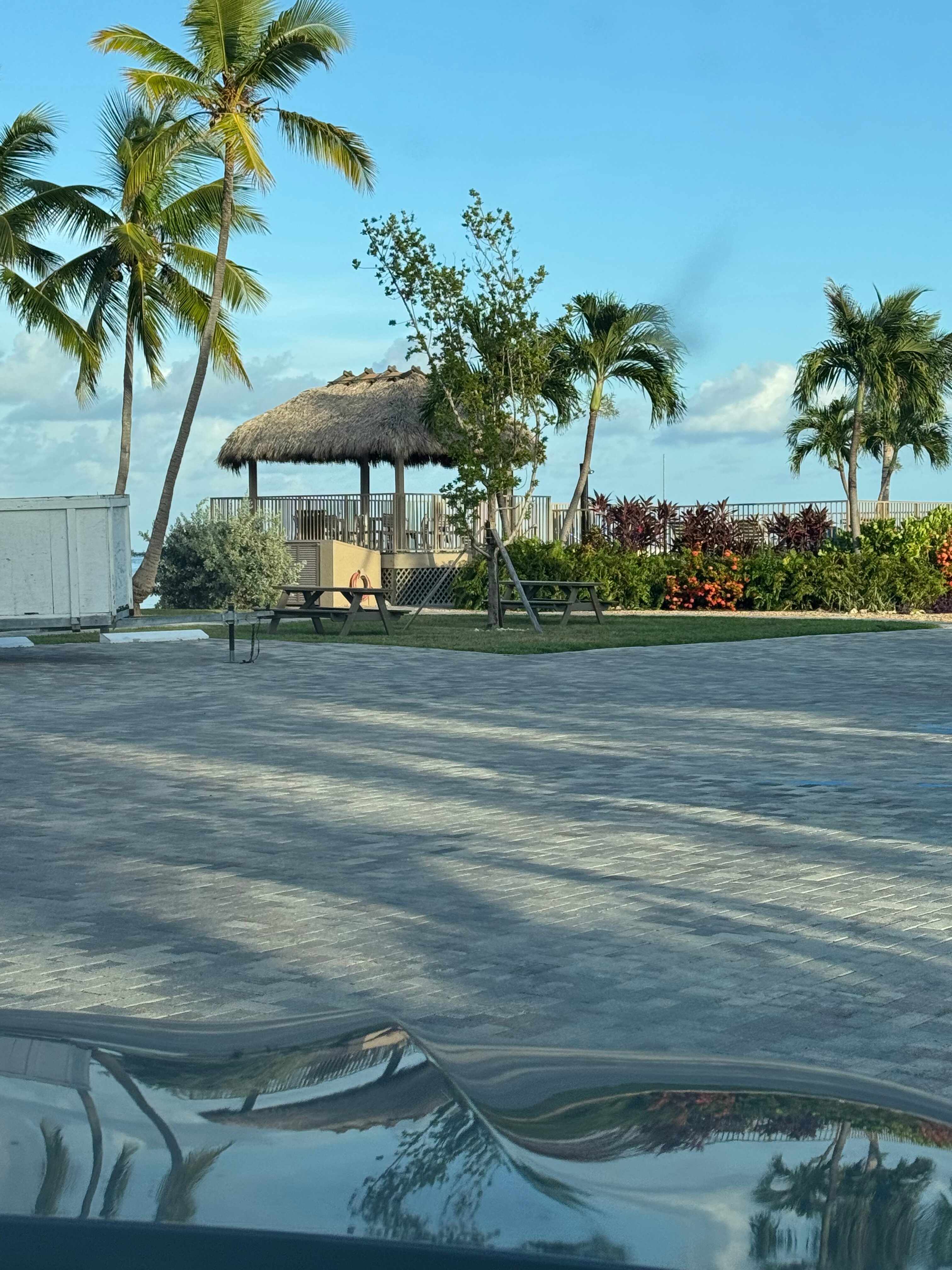 Ragged Edge Resort & Marina-泳池