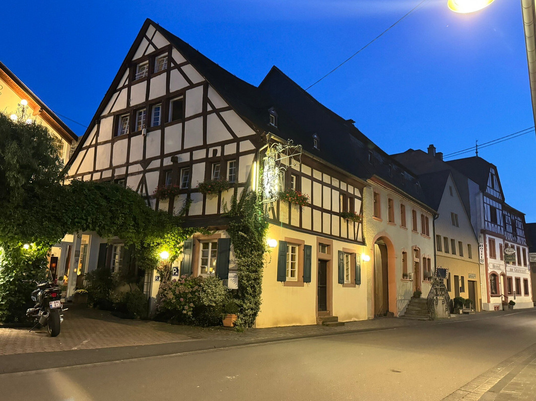 布拉贝格酒店主图