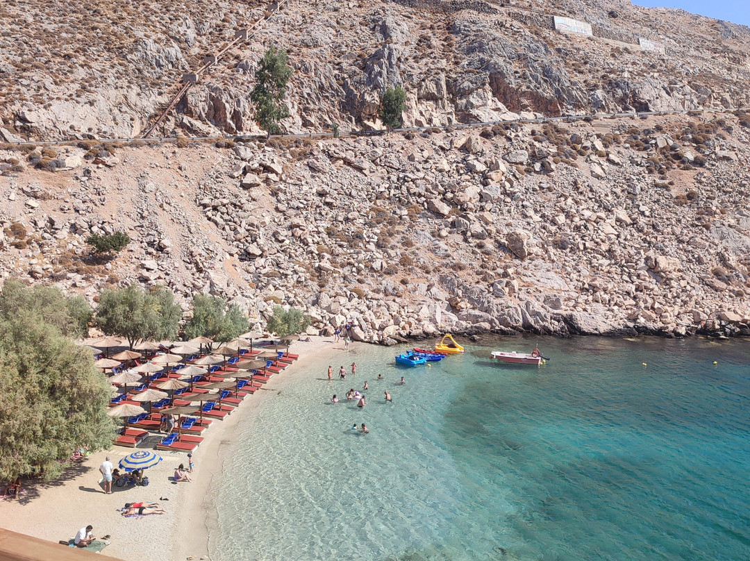 Glaroi Beach-Moni Mirsinidiou必去景点