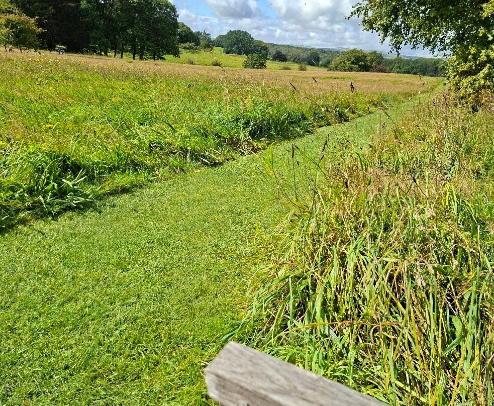 Holker Hall and Gardens-Grange-over-Sands必去景点