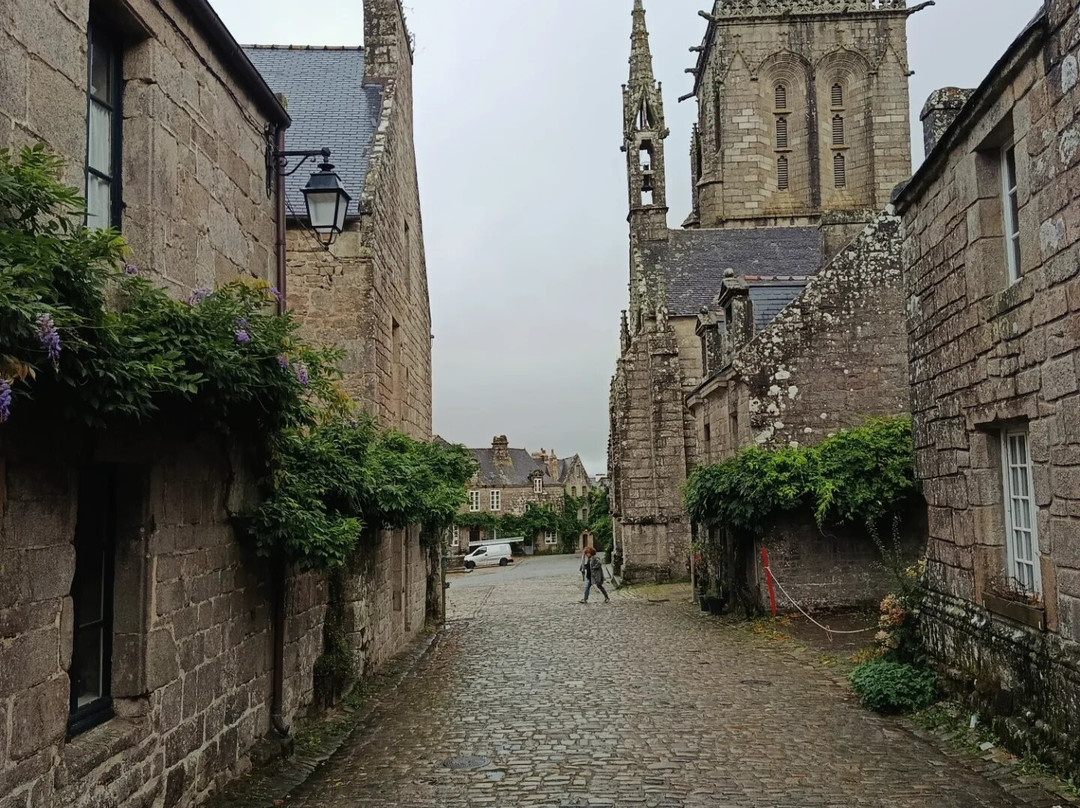 Eglise de Saint Ronan-Locronan必去景点