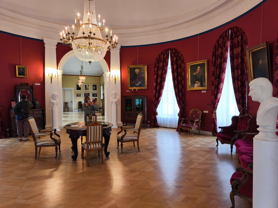 Manor Stepanovskoye-Volosovo-Volosovo必去景点