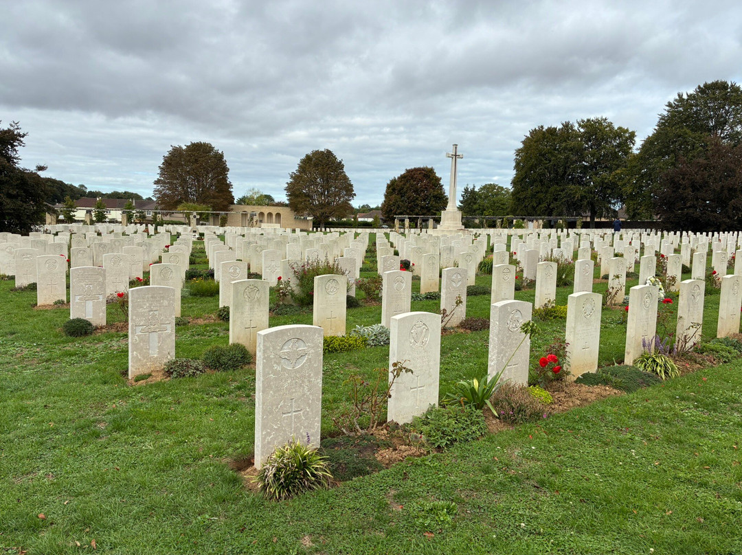 Ranville War Cemetery-Ranville必去景点