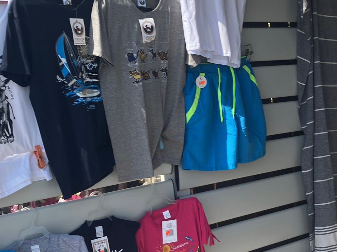 Christina's souvenirs shop-Oroklini必去景点