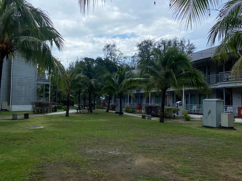 珍拉丁皇家朱木屋主图