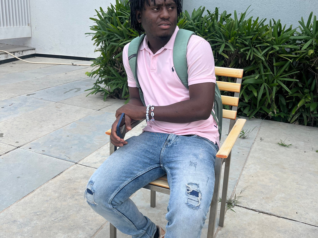 The Emerald Club主图