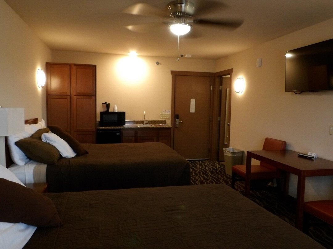 The Sunset Inn主图