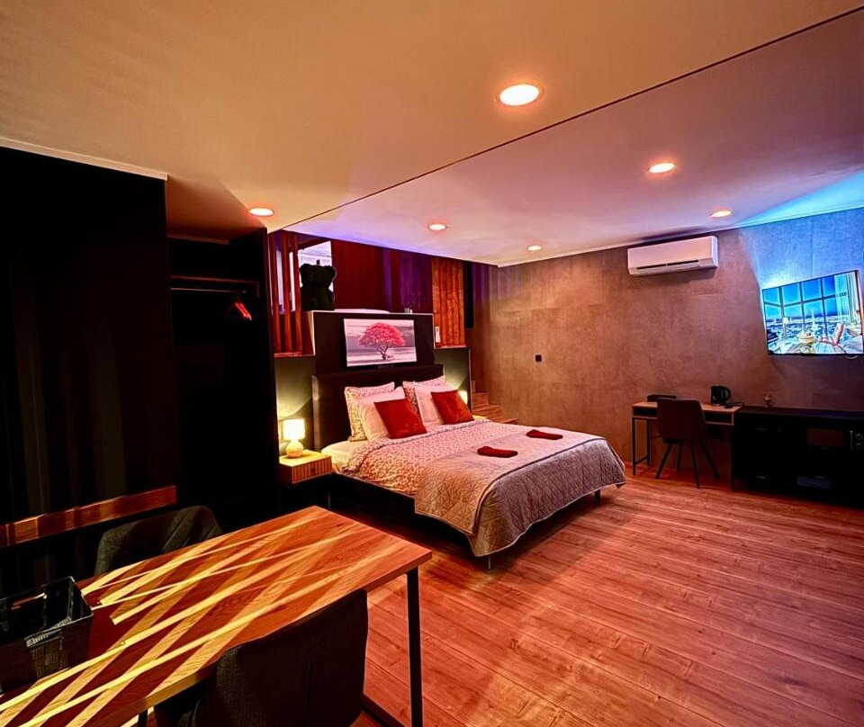 Pause Thermale Suites Deluxe Et Spa Privatif