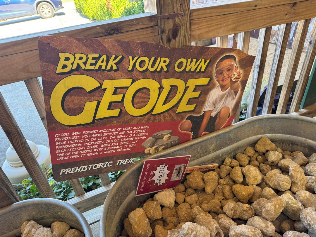 Outpost Gold and Gem-海伦必去景点