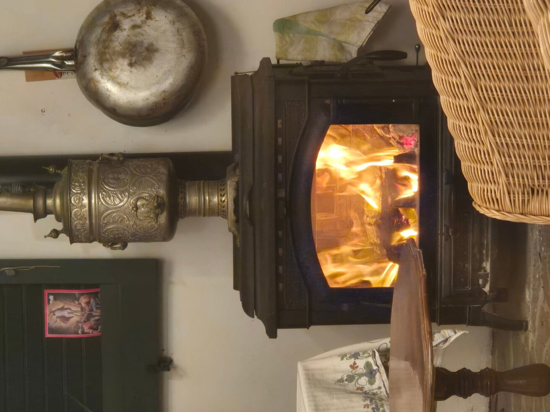 钢琴农庄酒店主图