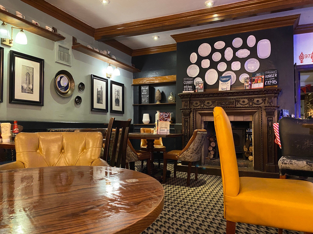 Childwall Abbey Liverpool by Marston's Inn主图