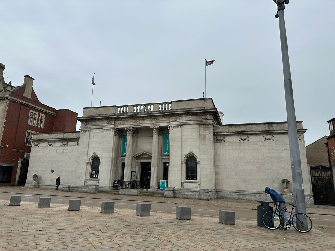 Ferens Art Gallery-赫尔河畔金斯顿必去景点