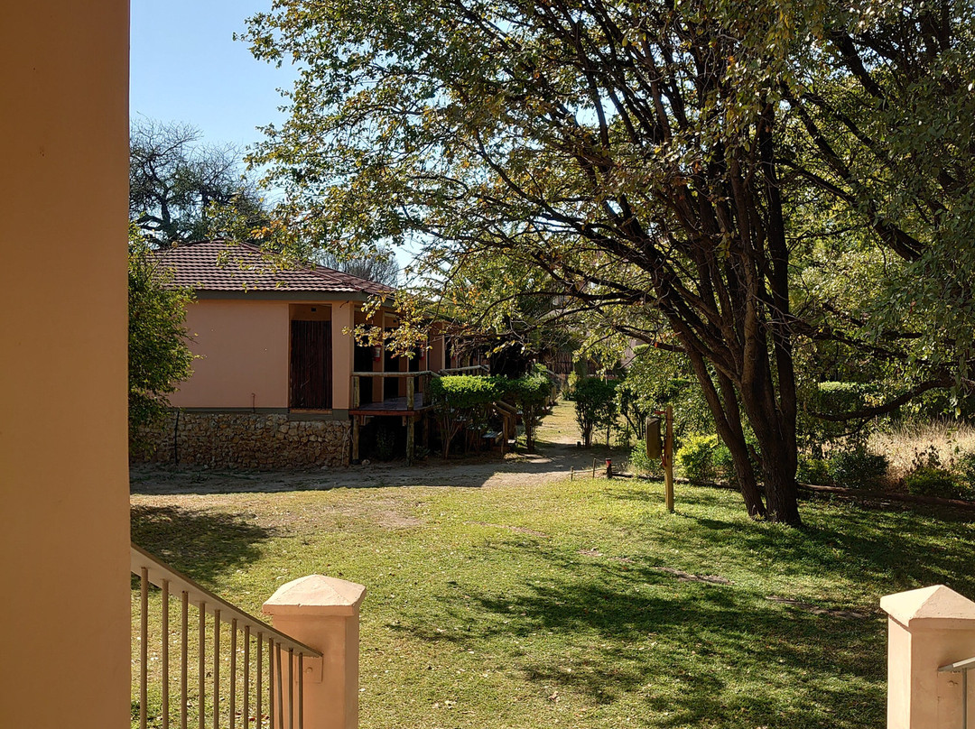 Sedia Riverside Hotel主图