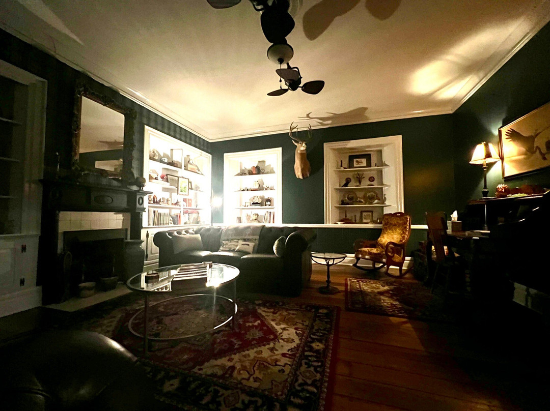 The Inns at 8th & Main主图