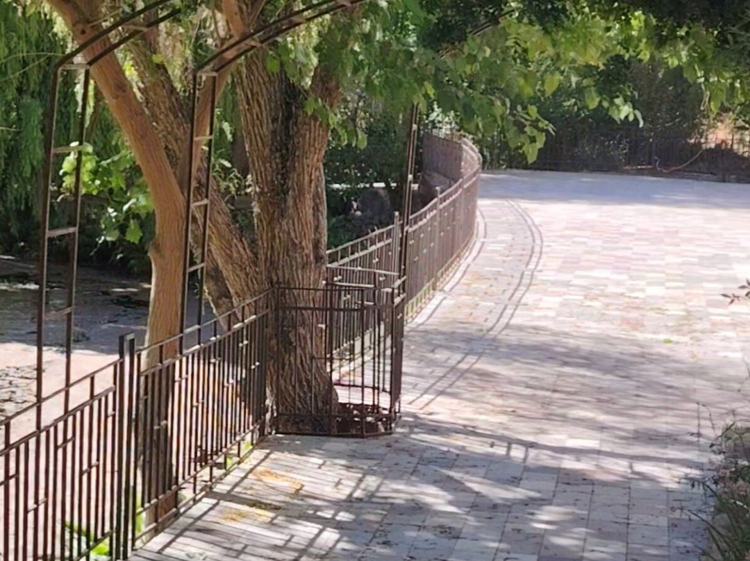 Cavas Del Valle-Monte Grande必去景点