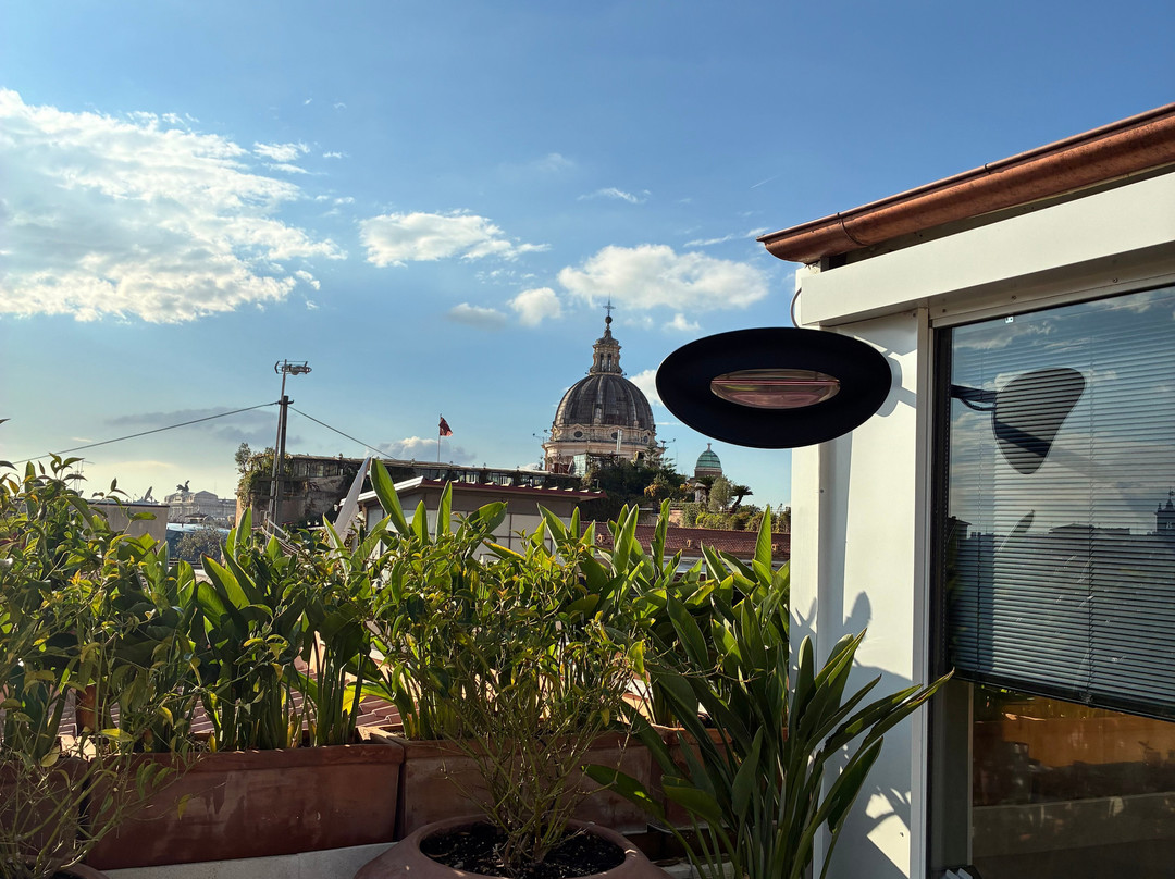 罗马人像酒店主图