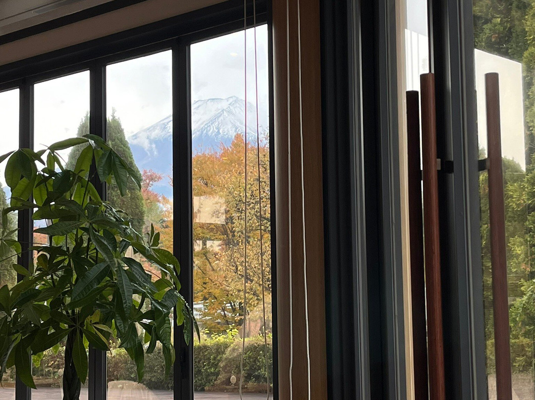 イタリアン & ベーカリー マカロニクラブ