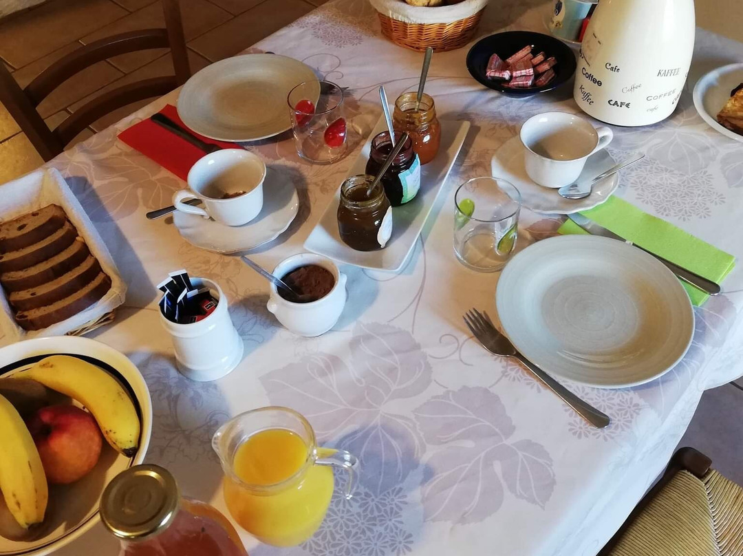 Saint-Jouan-des-Guerets酒店住宿-Chaumiere de la Chaize