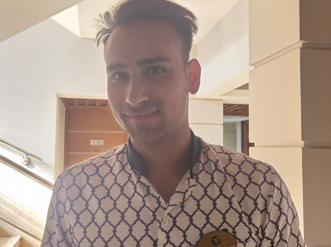 格拉齐亚-财富酒店主图