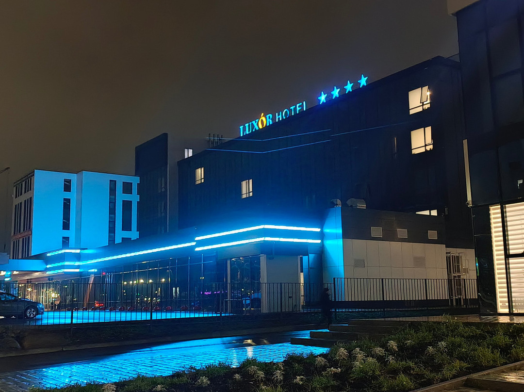 Luxor Hotel