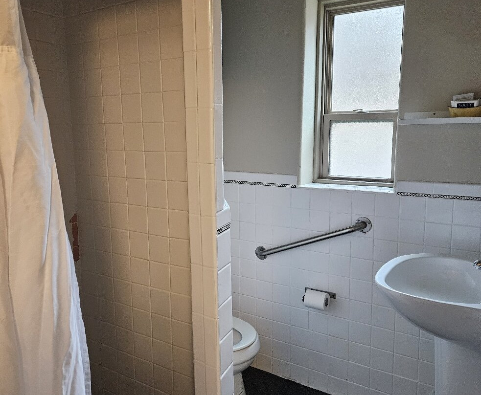 Happy Hollow Motel主图