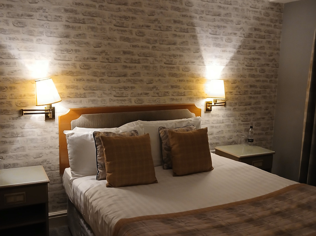 水星布莱克本福克斯菲尔德乡村酒店主图