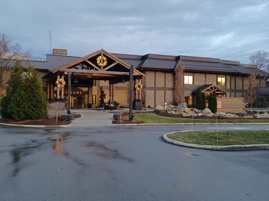 锯木厂溪度假村主图