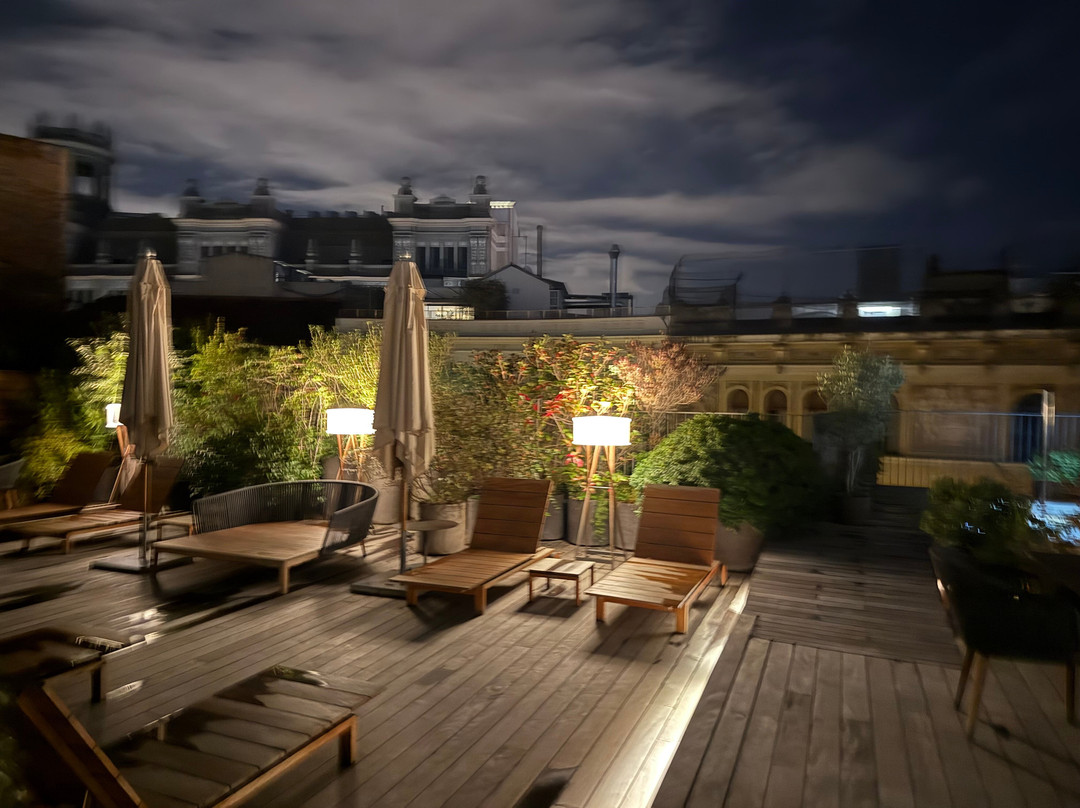 巴塞隆纳美世酒店主图