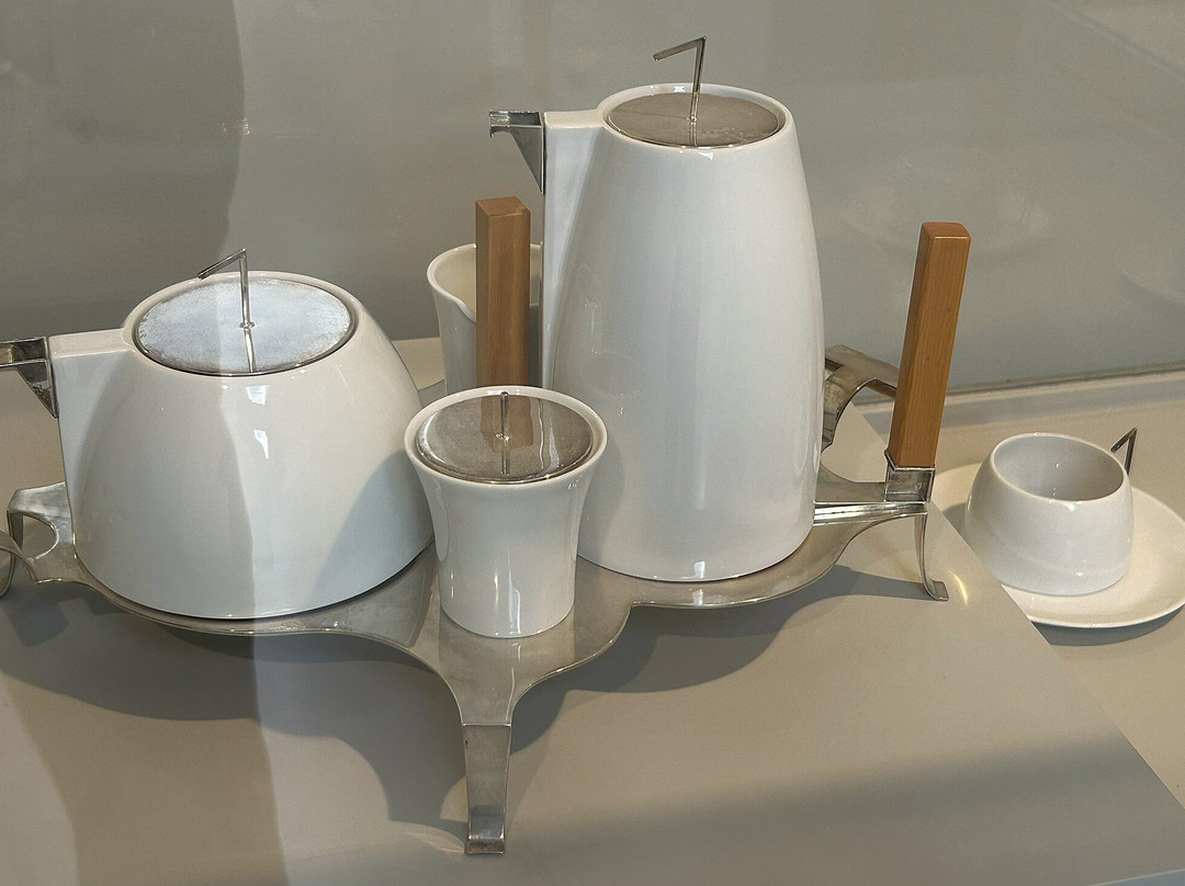 Museu Vista Alegre-伊利亚沃必去景点