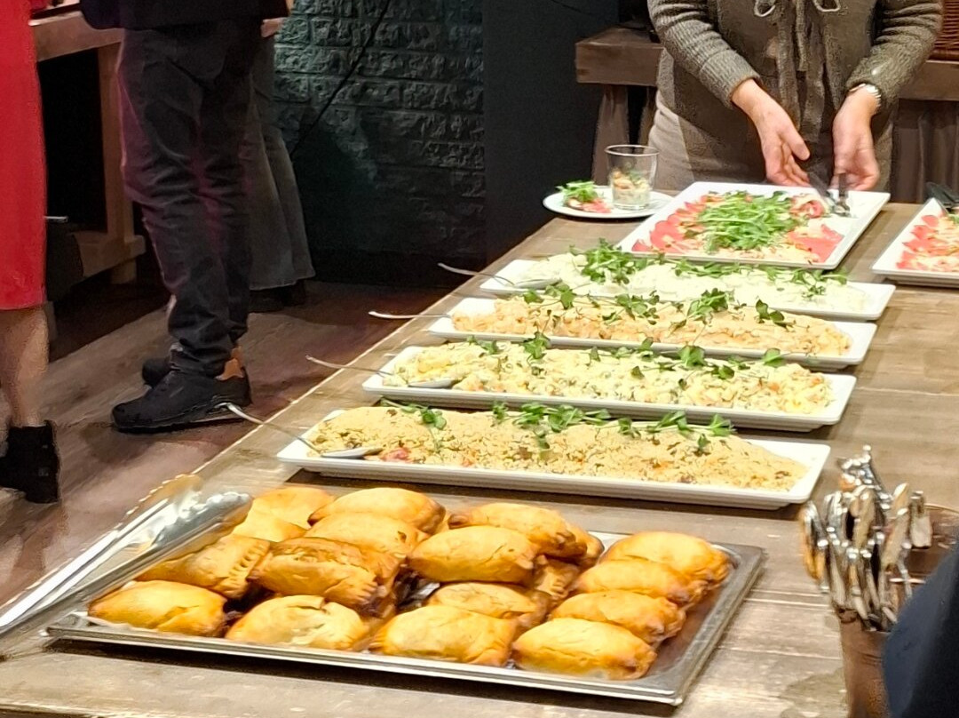 郁金香假日旅馆主图