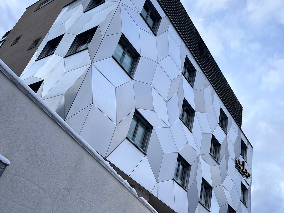 Cubo Sport & Art Hotel主图