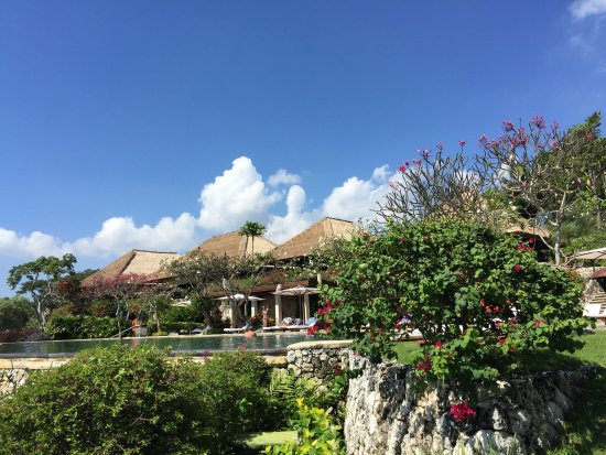 巴厘金巴兰湾四季度假村主图