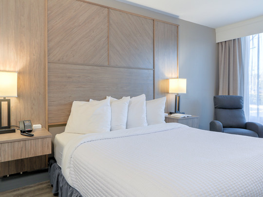 鸽子谷假日酒店主图