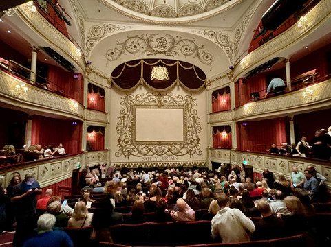 巴斯皇家剧院-巴斯必去景点