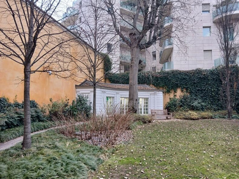 Palazzo Bocconi-Rizzoli-Carraro-米兰必去景点