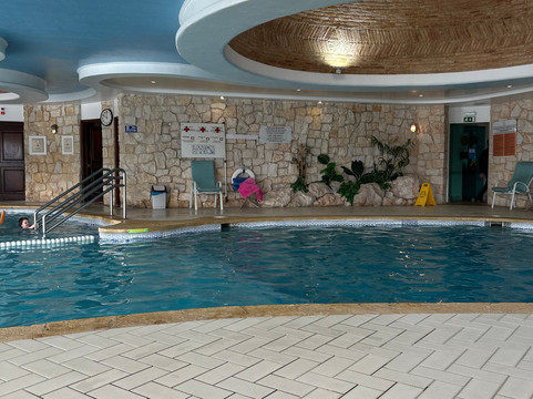 Four Seasons Country Club主图