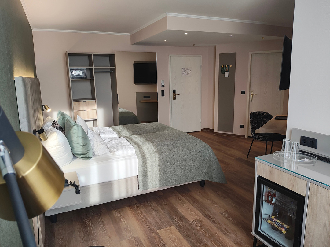 阿尔特米尔塔尔公园酒店主图