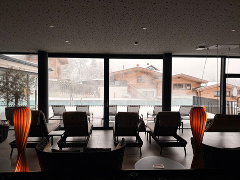 哈比彻霍夫酒店主图