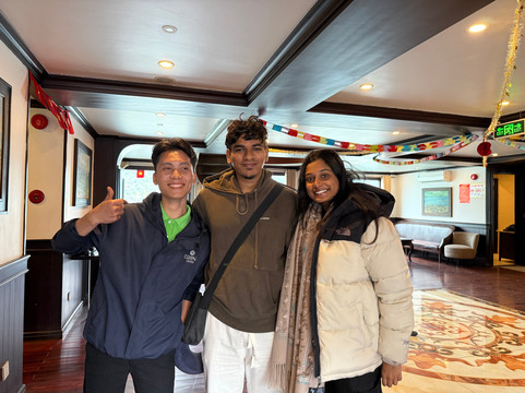 Erina Cruise-下龙湾必去景点