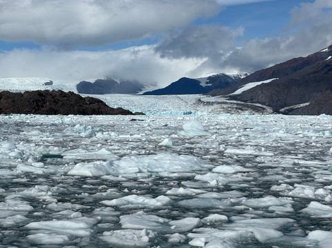 Canales Australes-Tortel必去景点