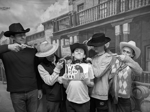 ExCLUEsive Games Escape Rooms-纽伯里必去景点