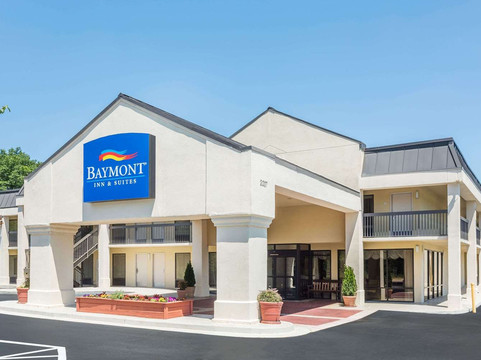 格里芬呗盟套房酒店主图