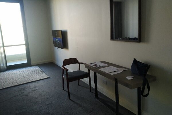 堪培拉骑士桥酒店主图